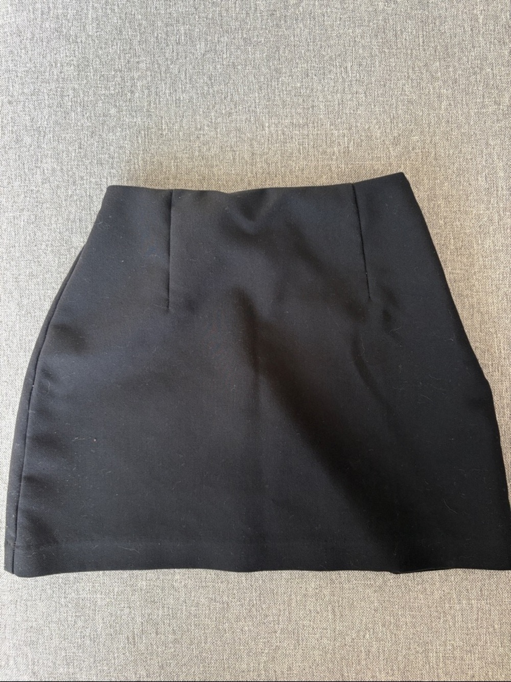 Abercrombie & Fitch Black High-Rise Mini Skirt - Picture 2 of 3